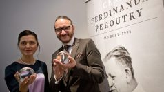 Jana Klímová a Jakub Szántó s Cenou Ferdinanda Peroutky