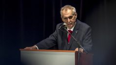 Prezdient Miloš Zeman na sjezdu ČSSD v Hradci Králové