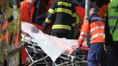 Příčina nehody se zatím vyšetřuje, vyšetřování má trvat až několik měsíců