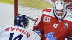 Adam Musil z Liberce překonal brankáře Olomouce Branislava Konrád