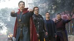 Zleva: Benedict Cumberbatch, Robert Downey Jr., Mark Ruffalo a Benedict Wong ve filmu Avengers: Infinity War