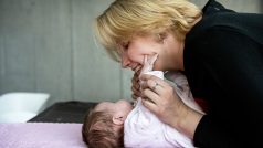 Alena Terezie Vítek poznává svou dceru hlavně podle hmatu