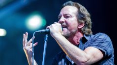 Zpěvák Pearl Jam Eddie Vedder