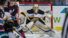 Brankář Jiří Patera v dresu Brandon Wheat Kings v juniorské WHL