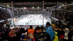 Česká extraliga se pod širým nebem hrála naposledy v roce 2016. Na stadionu Za Lužánkami se utkalo Brno se Spartou