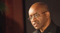 Telekomunikační magnát a miliardář původem ze Zimbabwe Strive Masiyiwa