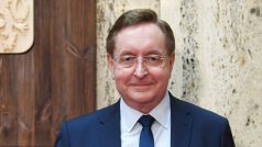 Petr Arenberger - odborník v oboru dermatovenerologie, za covidu ministr zdravotnictví za ANO a bývalý ředitel Fakultní nemocnice Královské Vinohrady