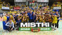 Basketbalisté Opavy slaví mistrovský titul