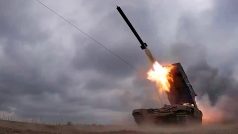 Rusové střílí někde na Ukrajině z raketometu a termobarické zbraně TOS-1