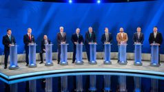 Prezidentská debata na RTVS. Zleva Patrik Dubovský, Krisztián Forró, Štefan Harabin, Ivan Korčok, Marian Kotleba, Ján Kubiš, Igor Matovič, Milan Náhlik, Peter Pellegrini, Róbert Švec