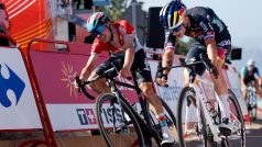 Lídr týmu Red Bull-Bora hansgrohe je díky tomu novým lídrem závodu, který ovládl třikrát za sebou v letech 2019-2021
