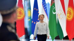 Ursula von der Leyenová na dubnovém summitu EU a států centrální Asie v Samarkandu