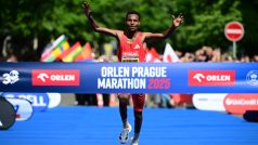 Lemi Berhanu Hayle obhajuje vítězství na Pražském maratonu