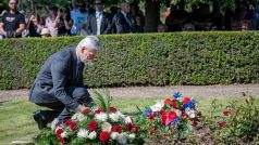 Lidé si v Lidicích připomněli 83. výročí vyhlazení obce, oběti uctil i Pavel