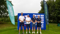 Martin Nečas (druhý zprava) na turnaji Golf Hockey Challange 2025
