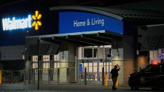 Obchodní řetězec Walmart v prohlášení uvedl, že bude i nadále úzce spolupracovat s úřady při vyšetřování incidentu