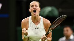 Tenistka Petra Kvitová slaví vítězství v prvním kole Wimbledonu