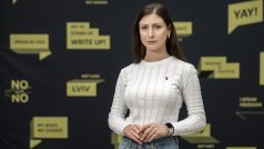 Darja Radčenko je v Kordon.Media bývalou válečnou zpravodajkou, nyní zodpovídá za finance nezávislého média