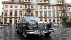 Mercedes 220S