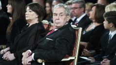 Prezident České republiky Miloš Zeman v neděli 28. října vyznamenal na Pražském hradě 42 lidí