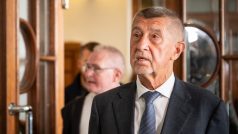 Andrej Babiš přichází k Vrchnímu soudu v Praze v kauze Čapí hnízdo
