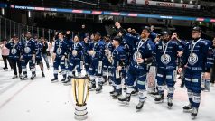 Hokejisté Komety Brno slaví zisk extraligového titulu