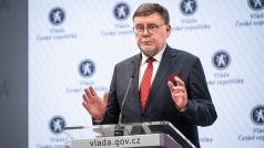 Ministr financí Zbyněk Stanjura po jednání vlády k výstavbě nových jaderných bloků v Dukovanech