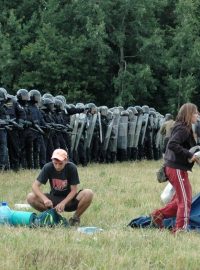 CzechTek 2005 - sobotní zásah policie