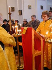 Čtení vánočního evangelia v pravoslavném chrámu sv. Václava v Litoměřicích