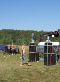 Technopárty v Želízech na Mělnicku