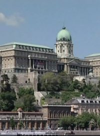 Budapešť - Královský palác (levý břeh Dunaje, Budín)