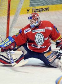 HC Pardubice vs. HC Litvínov - brankář Lašák