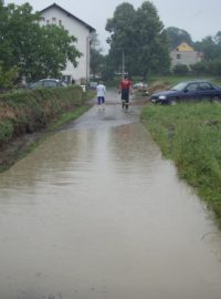 Odstraňování povodňových škod v Jeseníku nad Odrou