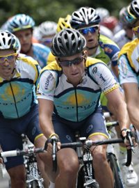 Lance Armstrong a Alberto Contador