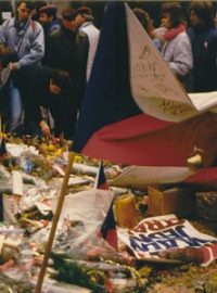 Listopad 1989
