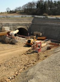 Stavba dálnice D8 - tunel Radejčín