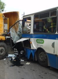 Nehoda autobusu v Paskově