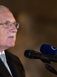 Prezident Václav Klaus při oslavách svátku boje za svobodu a demokracii v chrámu sv. Víta