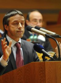 Krátce promluvil k demonstrantům také Pavel Bém.