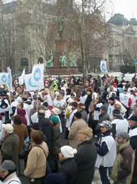 demonstrace odborů v centru Budapešti