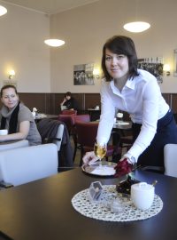 V Thomayerově nemocnici se otevírá nová kavárna ve stylu třidsátých let.