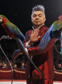 V Praze na Hagiboru začal festival Cirkus Cirkus.