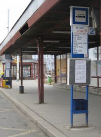 Rušení spojů - nástupní terminál v Praze - Na Knížecí, kam jezdí část autobusů ze středních Čech