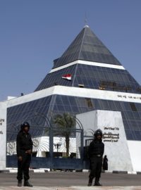 Bývalý egyptský prezident Husní Mubarak je v nemocnici v Šarm aš-Šajchu