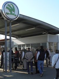 Den otevřených dveří ve Škodě Auto