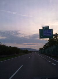 Dálnice D5 - sjezd na Beroun (Exit 22)