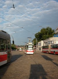 Hromadná doprava v Brně ráno vyjela