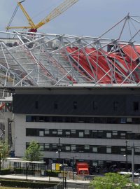 Enschede stadion zřícení střechy