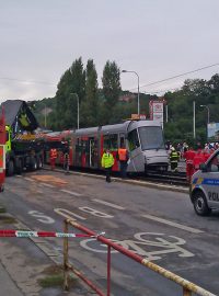 Srážka tramvají v Praze