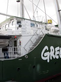 Nová loď Greenpeace se objeví i u pobřeží Spojených států